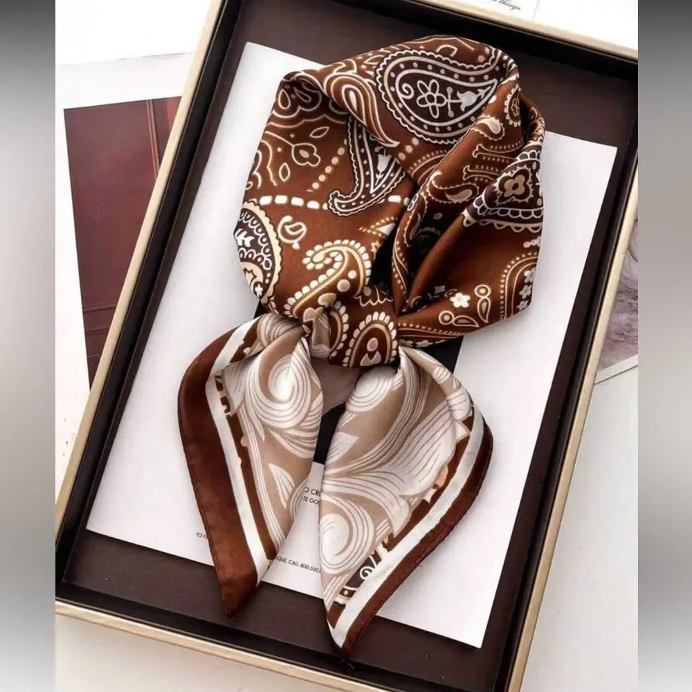 Paisley Scarf P110